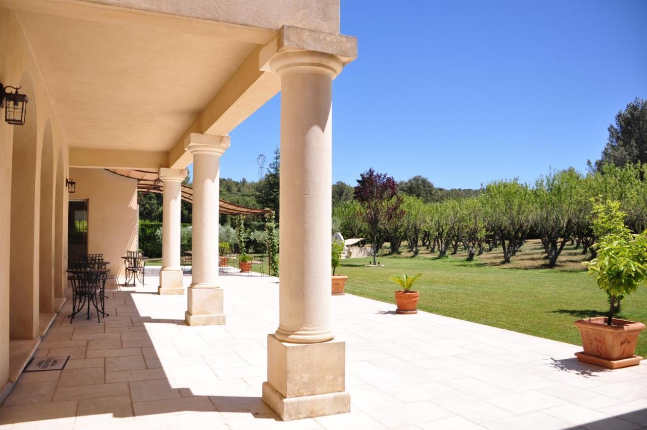 Le Jardin Des Amandiers Châteaurenard 외부 사진